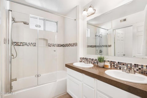 Tiny photo for 3174 Clarita Court, Thousand Oaks, CA 91362 (MLS # 226005020)