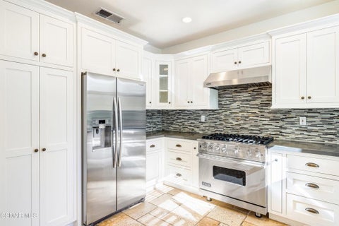 Tiny photo for 3174 Clarita Court, Thousand Oaks, CA 91362 (MLS # 226005020)