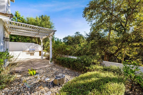 Tiny photo for 3174 Clarita Court, Thousand Oaks, CA 91362 (MLS # 226005020)