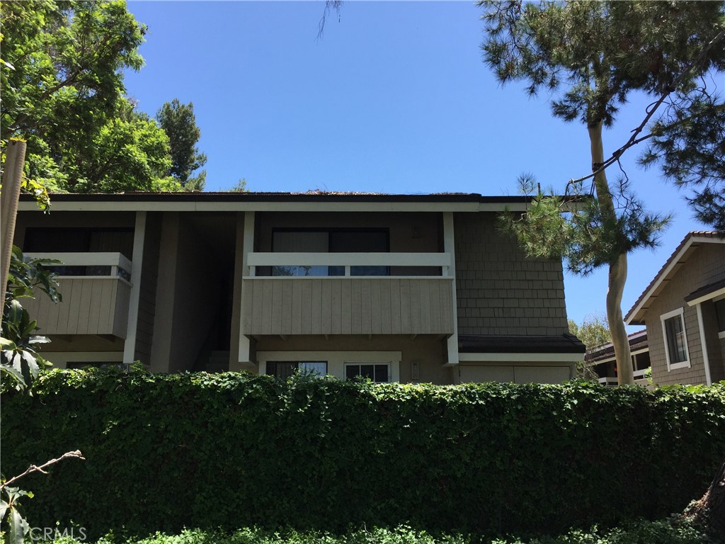 Lease includes a Refrigerator and Stove. Property has one Carport space and at least one uncovered space.
Cashiers Check or Zelle for 1st months rent and Security Deposit plus applicable deposits.
Small pets ok
Property includes numerous Pools and Spas, Tennis courts, walking distance to shopping, restaurants, coffee, child care/preschool
$2,380 per month for 6mo to 1 year lease; $2,500 for month to month.