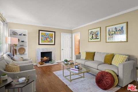 Photo of 5464 Village Green Grn, Los Angeles, CA 90016 (MLS # 26673283)