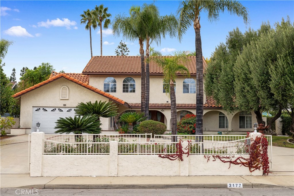 2177 W Silver Tree Road