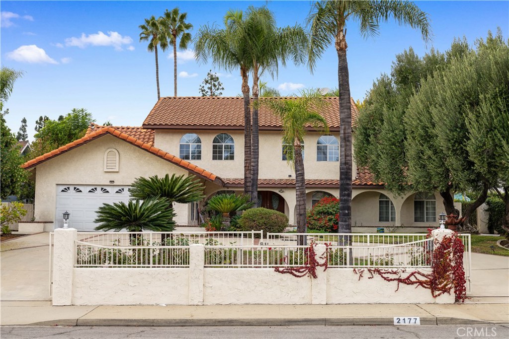 2177 W Silver Tree Road