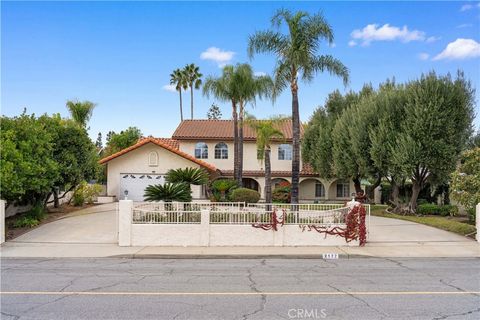 2177 W Silver Tree Road Claremont CA 91711