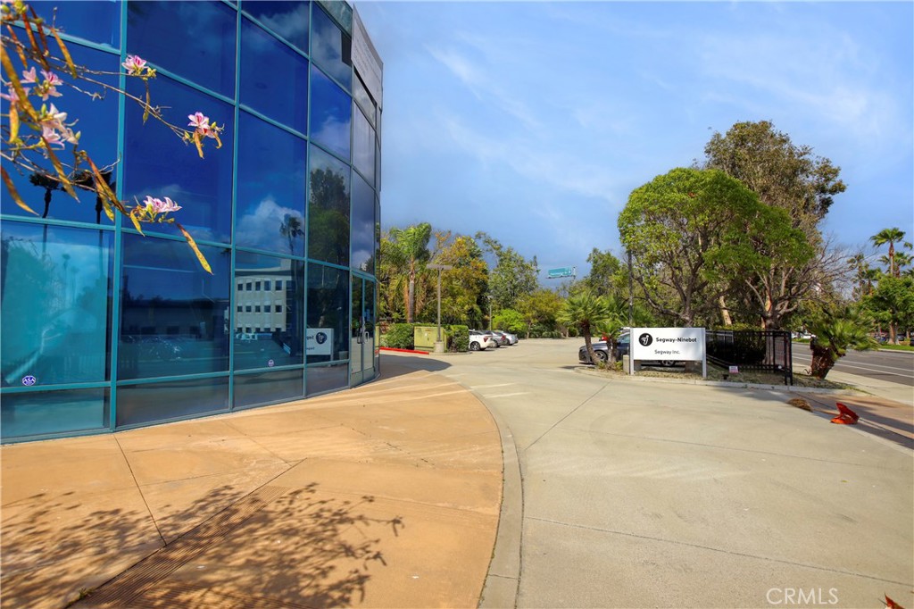 405 E Santa Clara Street