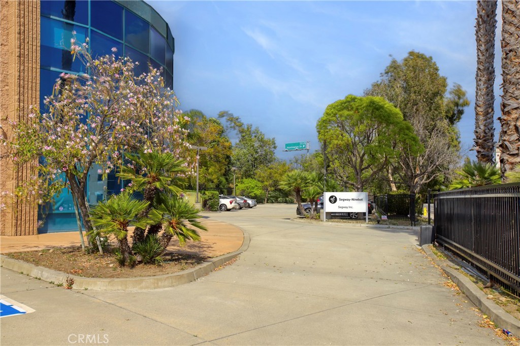 405 E Santa Clara Street