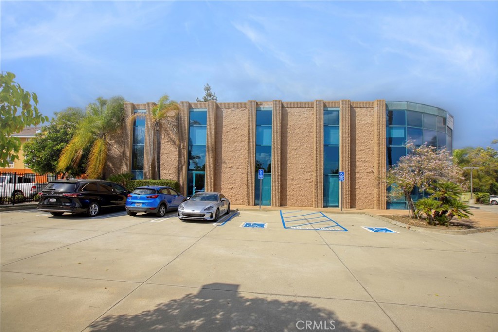 405 E Santa Clara Street