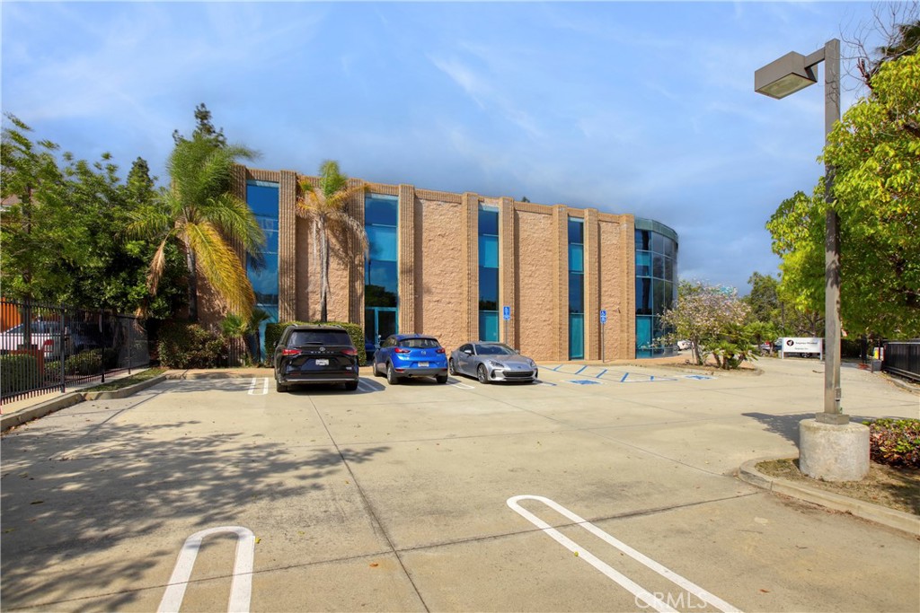 405 E Santa Clara Street