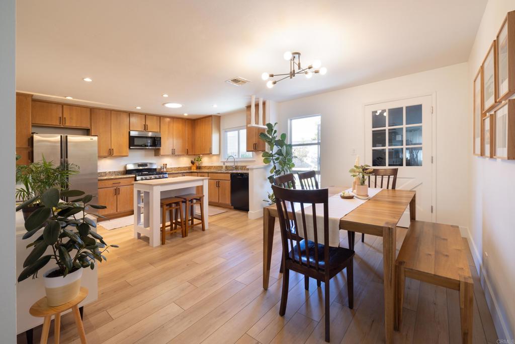 2222 Crestline Dr.
