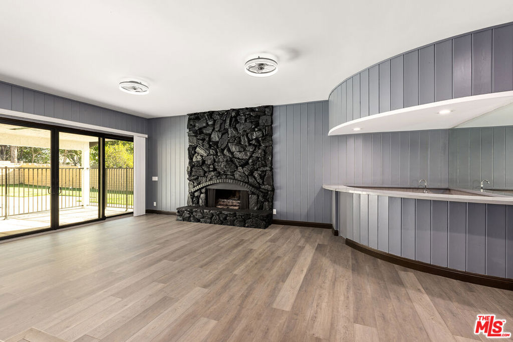 Properties 4 9724 Bothwell Road