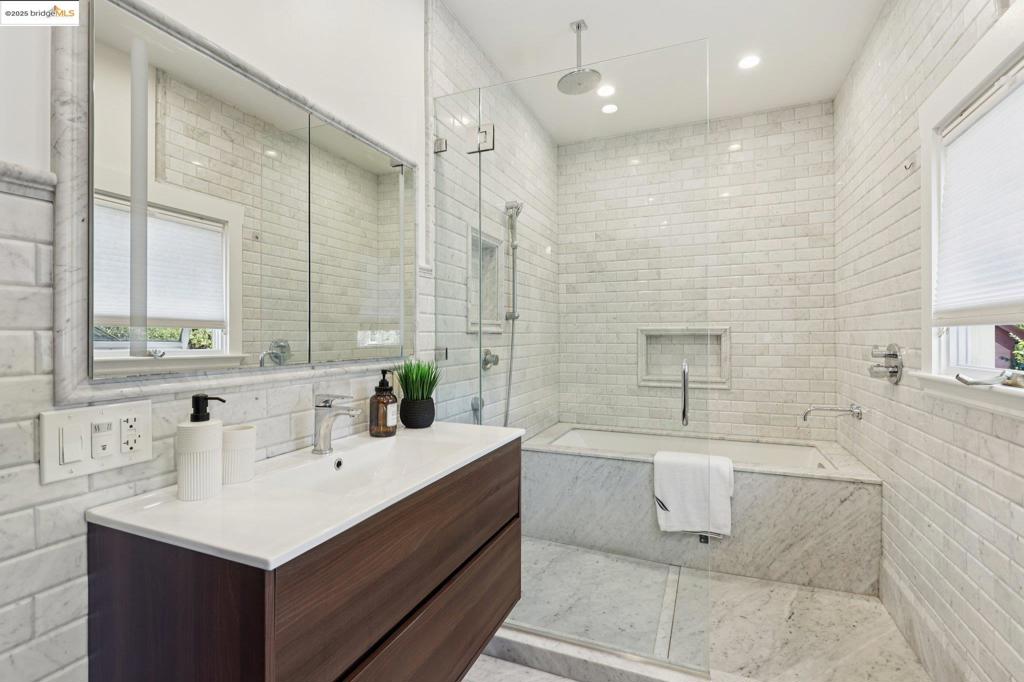 SOUTH BERKELEY - Residential