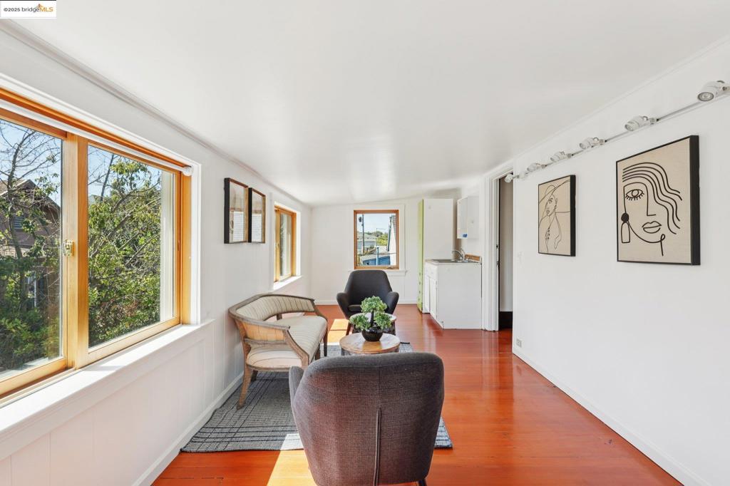 SOUTH BERKELEY - Residential