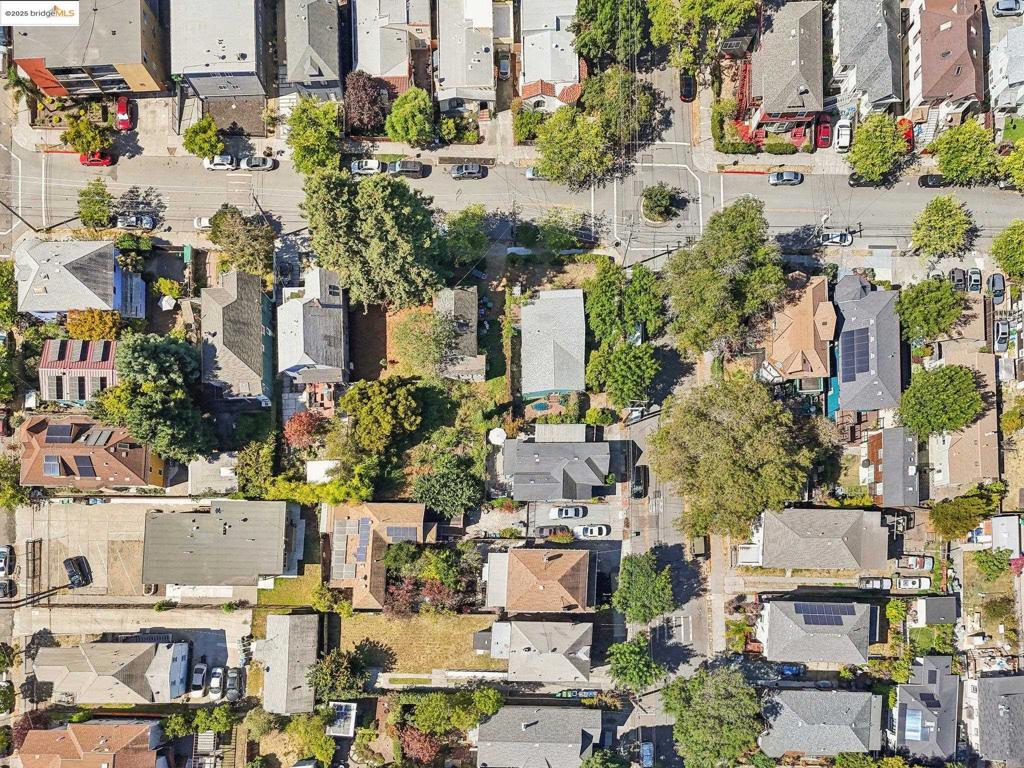 SOUTH BERKELEY - Residential