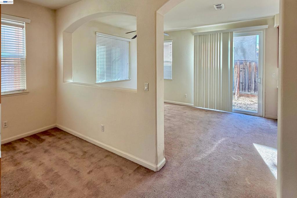 17385 Stone Celler Way