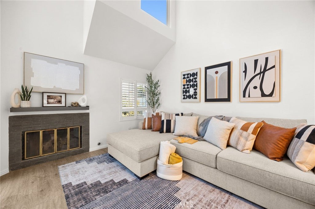 1380 W Capitol 307