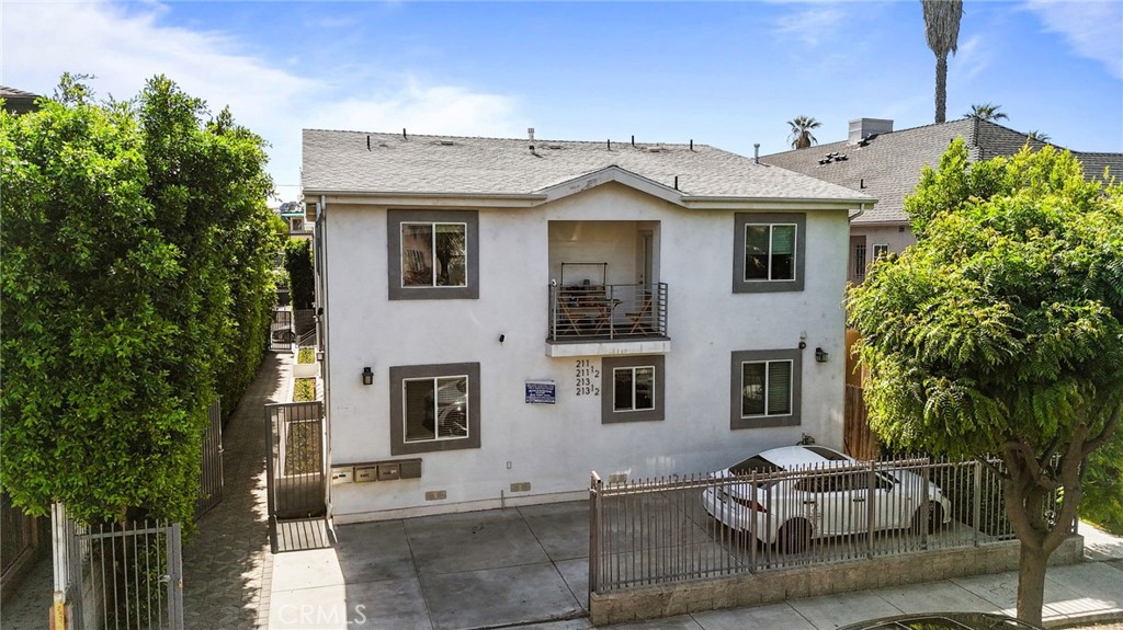 211 S Hoover Street