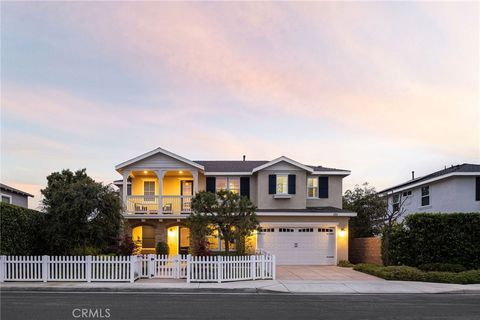 135 Walnut Street Costa Mesa CA 92627