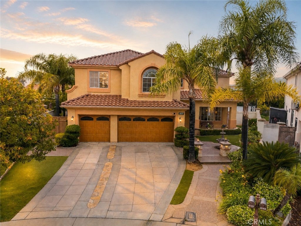 6137 Ridgemont CIR