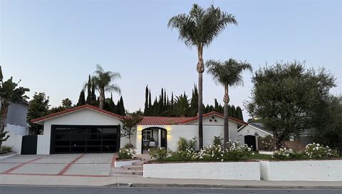 26351 Tarrasa Mission Viejo CA 92691