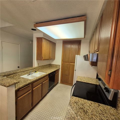 Photo of 3814 Dunford Ln #M, Inglewood, CA 90305 (MLS # OC26025174)