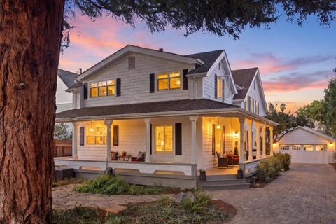 Photo of 1580 Cottle Avenue, San Jose, CA 95125 (MLS # ML82038201)