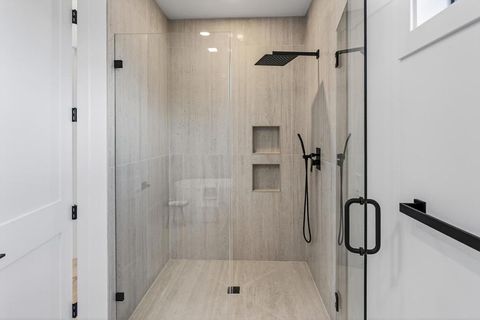 Tiny photo for 18645 Paseo Lado, Saratoga, CA 95070 (MLS # ML82034731)