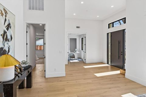 Tiny photo for 18645 Paseo Lado, Saratoga, CA 95070 (MLS # ML82034731)