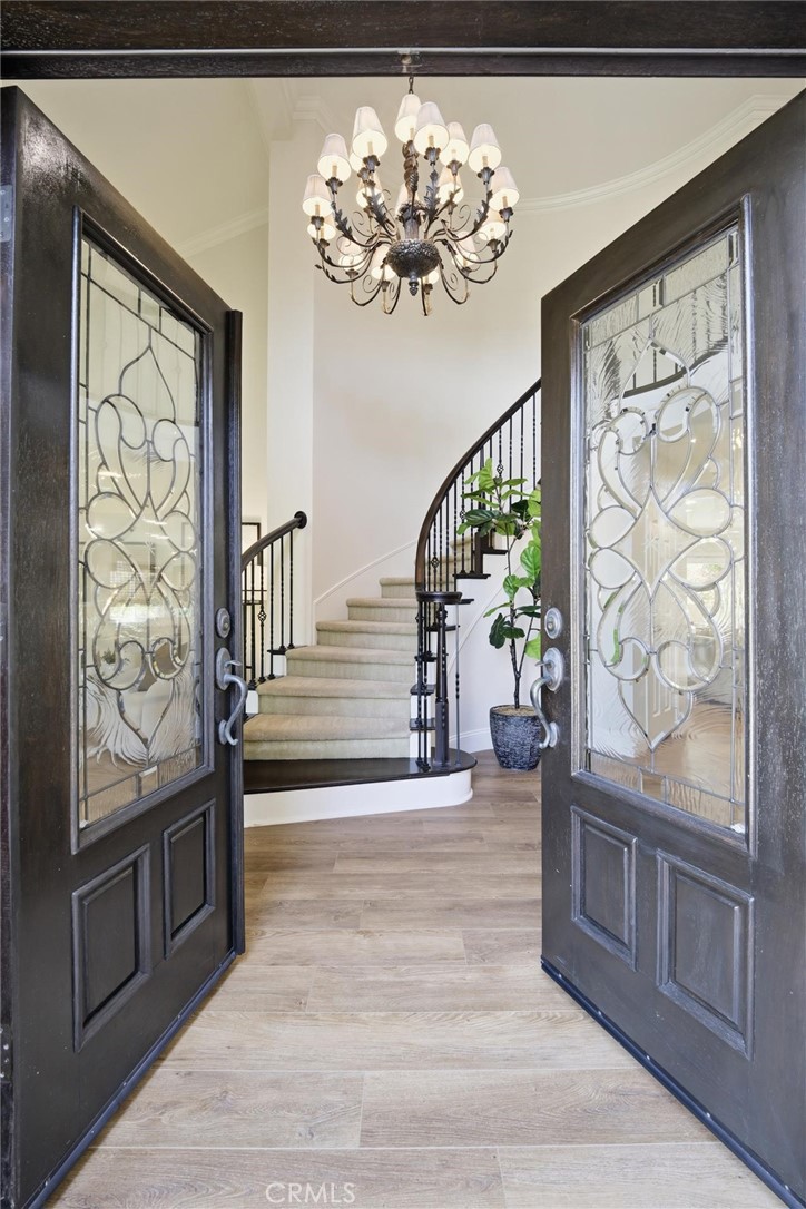 20525 Via Campanas