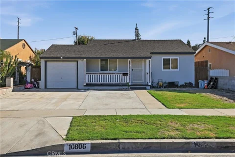 MLS: OC26210835