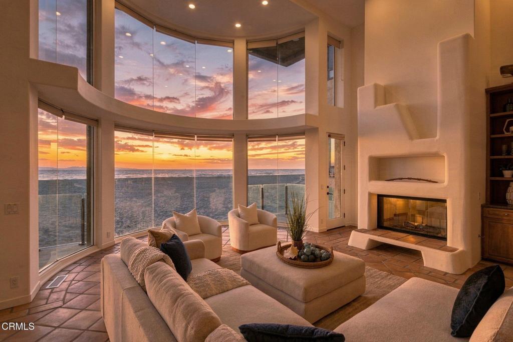 1045 Mandalay Beach Road