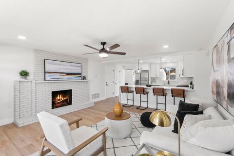 Photo of 2333 E Mission Avenue, Escondido, CA 92027 (MLS # NDP2604121)