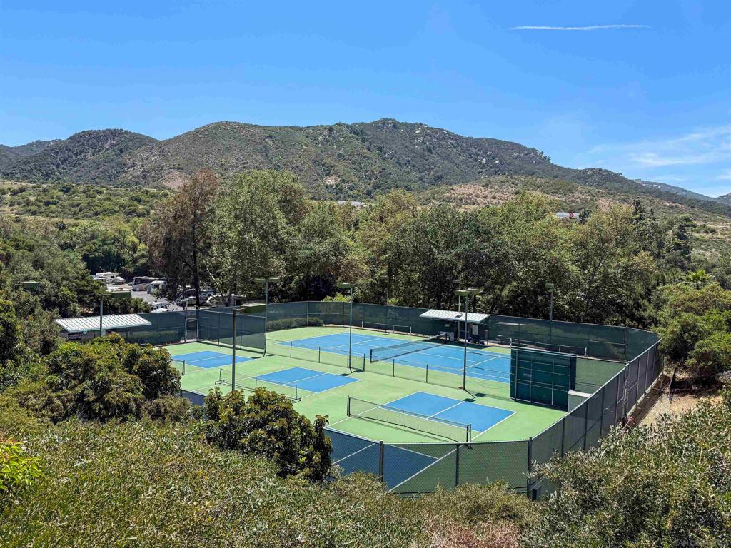 North Escondido - Manufactured In Park