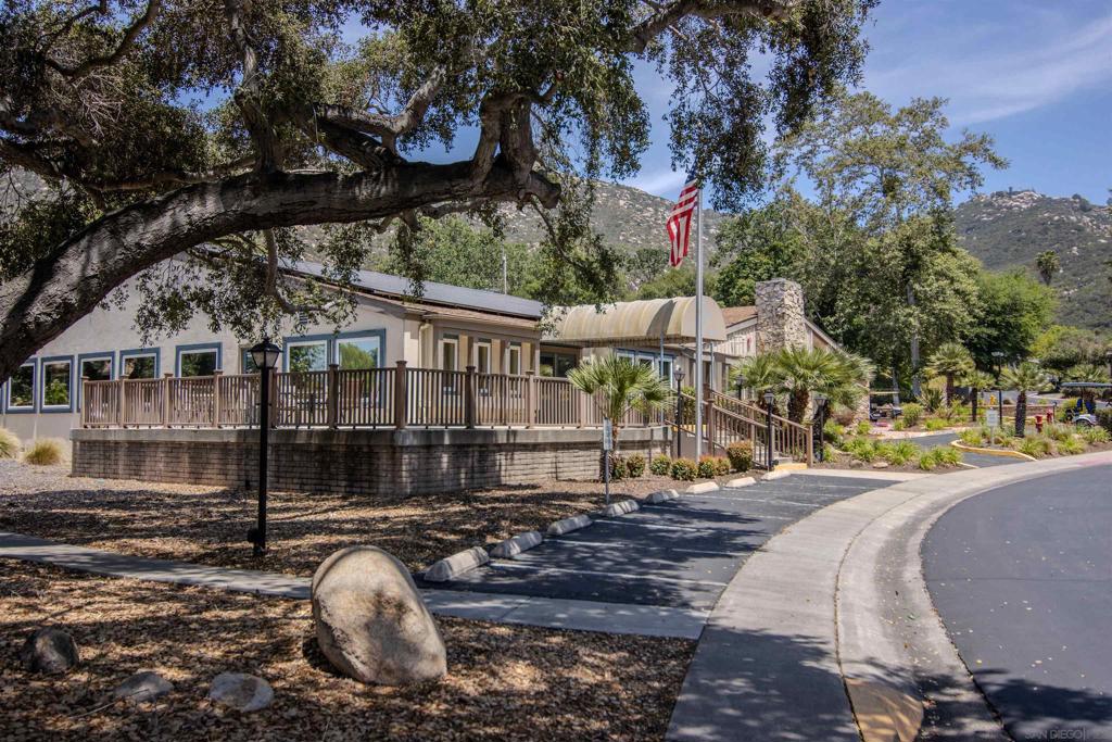 North Escondido - Manufactured In Park