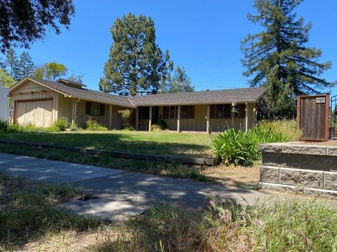 Photo of 795 Blanchard Way, Sunnyvale, CA 94087 (MLS # ML82047661)