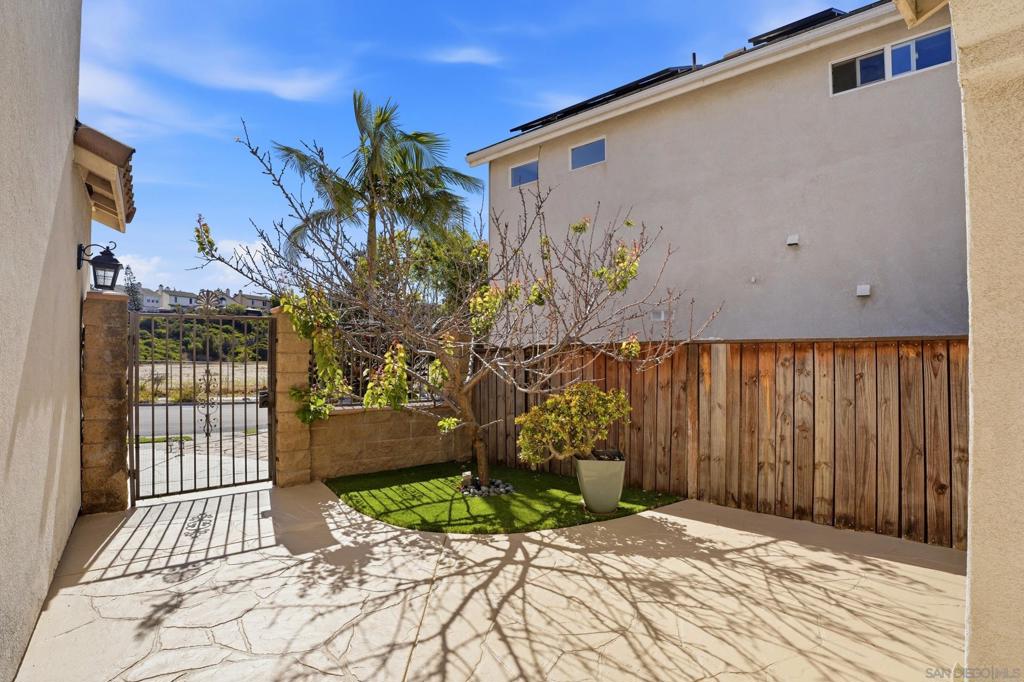 1087 Parsons Landing