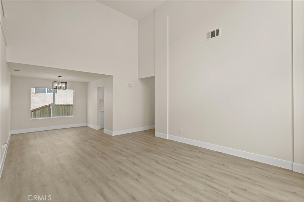 5542 El Palomino Drive