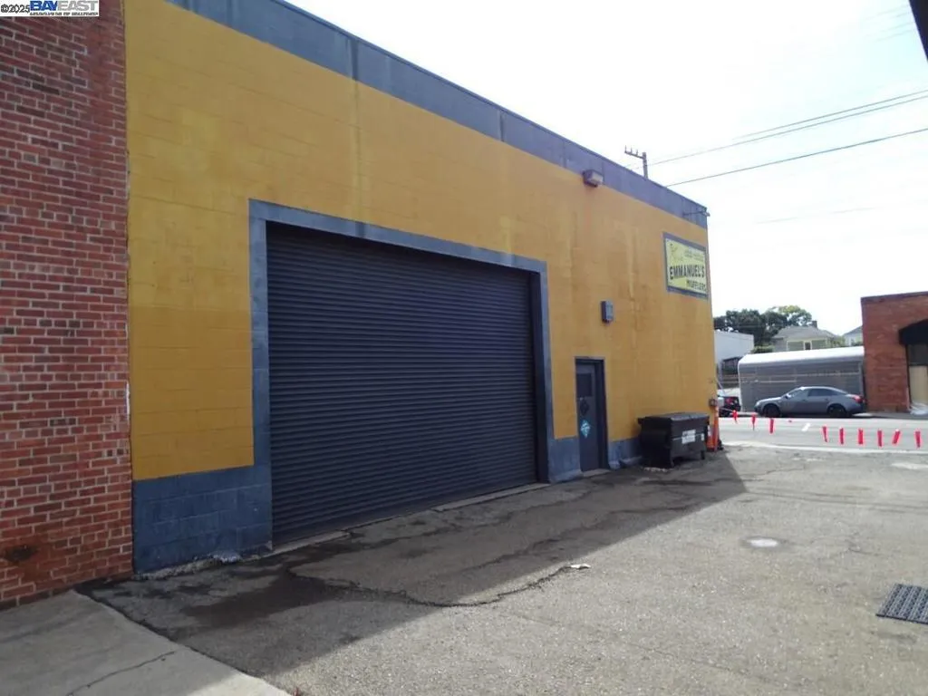 Alameda, California 94501, United States, ,Commercial,Active,16247