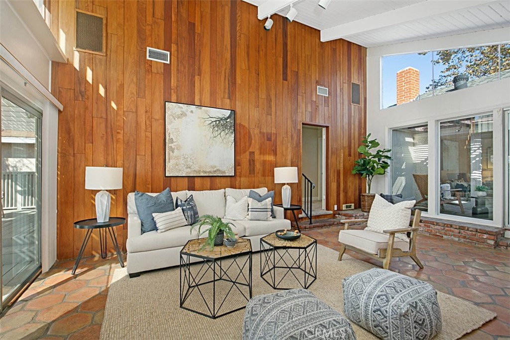 Plaza North of Spring (PZN) - Residential