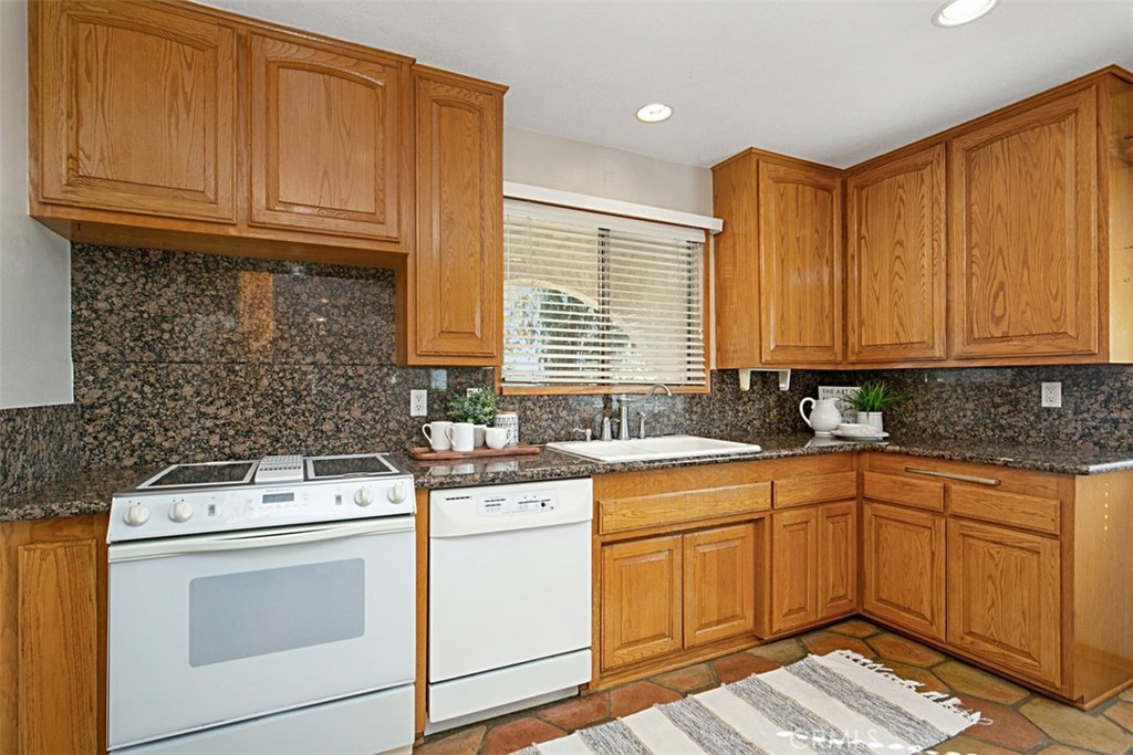 Plaza North of Spring (PZN) - Residential