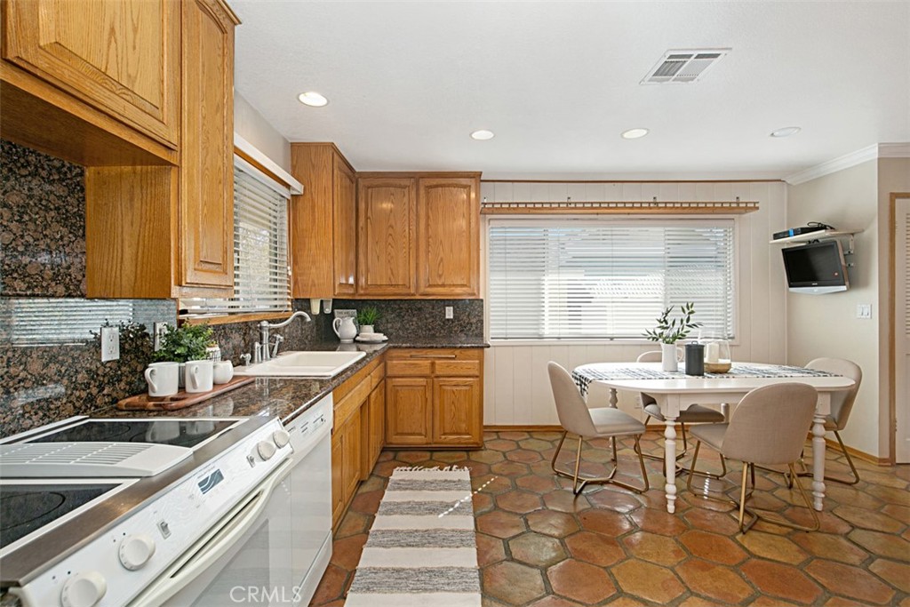 Plaza North of Spring (PZN) - Residential