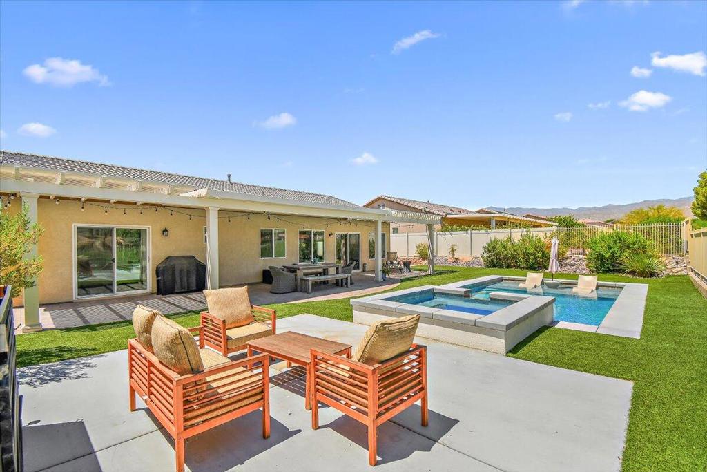 Mountain View Country Estates - Residential Lease