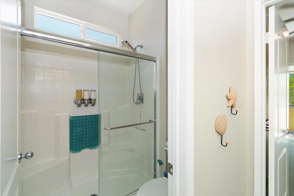 Mountain View Country Estates - Residential Lease