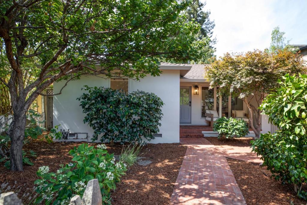 4112 Fair Oaks Avenue
