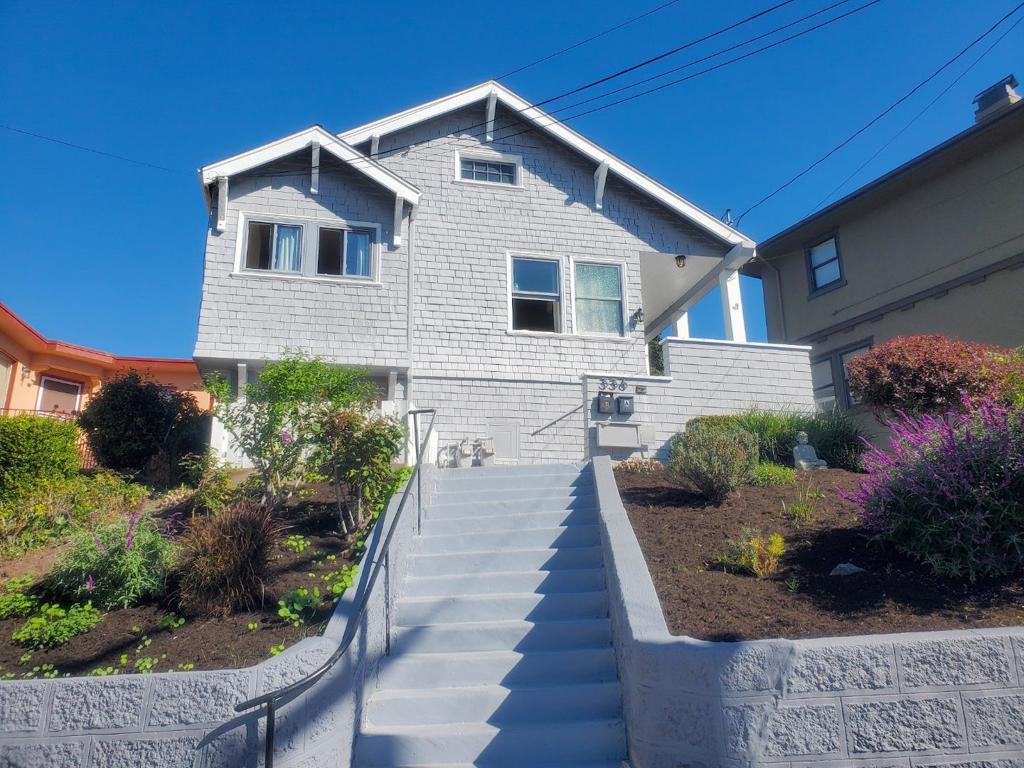 336 Elwood Avenue