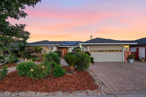 Photo of 5352 Selma Avenue, Fremont, CA 94536 (MLS # ML82049059)