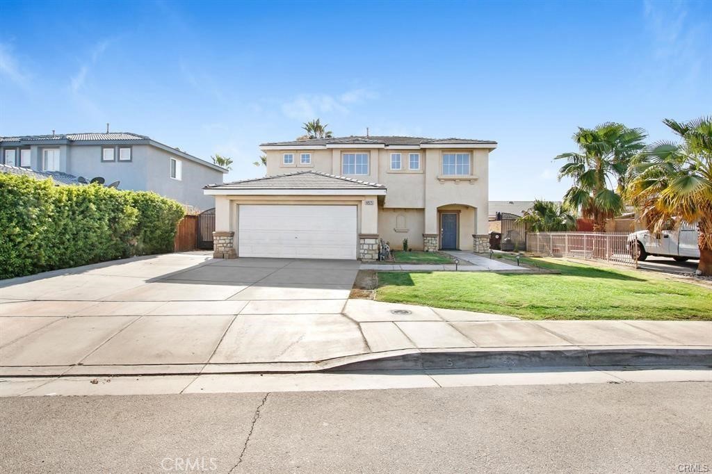 Guess who's BACK ON THE MARKET! Buyer fell Through Dont miss your 2nd Chance. Beuty wont last aging. Welcome** to this spacious 4-bedroom, 2-bathroom home offering 2,450 sq ft of comfortable living space, nestled on a 6,098 sq ft lot in a desirable neighborhood!Built in 2004, this must-see** home features a versatile loft area perfect for a home office, game room, or additional living space. The open-concept layout is ideal for both everyday living and entertaining, with a bright and airy feel throughout.
Step outside to a backyard, covered patio—the perfect space for relaxing, hosting BBQs, or enjoying morning coffee.This home offers the perfect blend of space, comfort, and charm. Don’t miss the opportunity to tour this beautiful property in person. Schedule your private showing today!