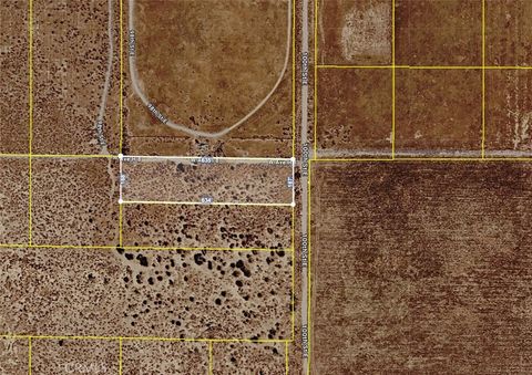 Photo of 0 100th St E/E Ave H8, Lancaster, CA 93535 (MLS # SR26037144)