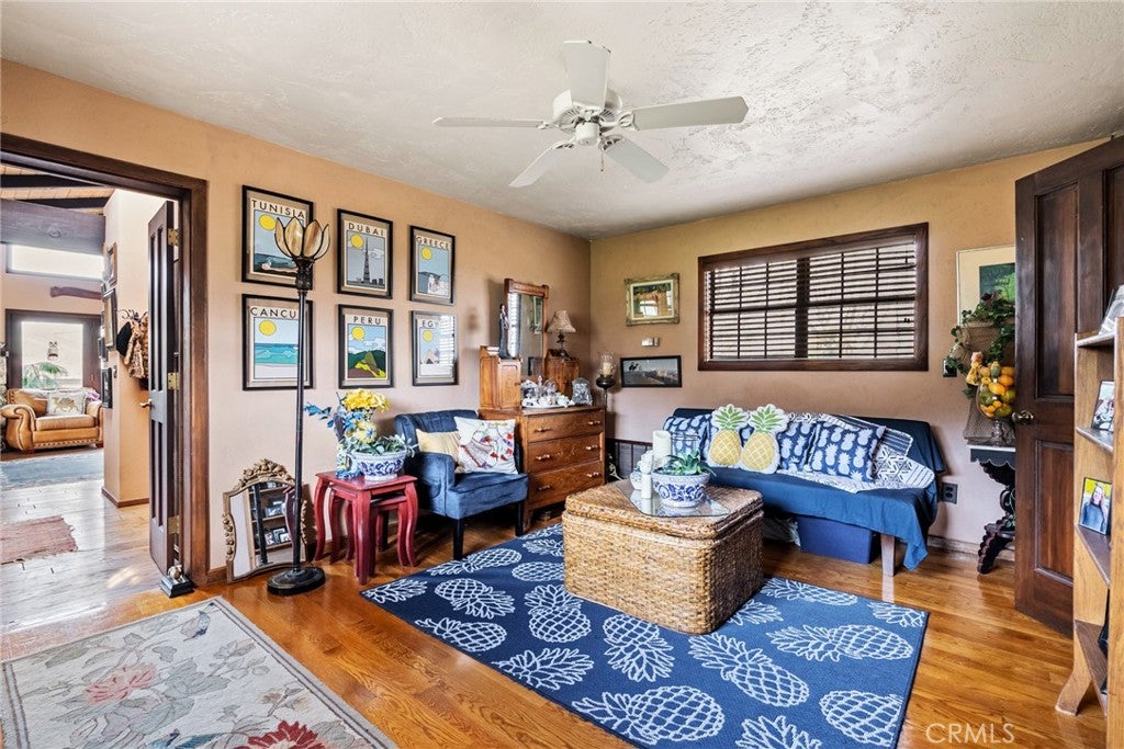 2135 Live Oak Rd, Paso Robles, CA, 93446, USA, 5 Bedrooms Bedrooms, ,6 BathroomsBathrooms,Residential,Active,2135 Live Oak Rd,NS23231100