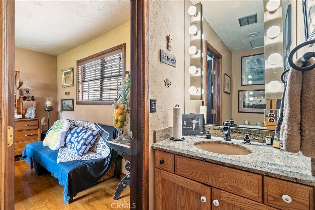2135 Live Oak Rd, Paso Robles, CA, 93446, USA, 5 Bedrooms Bedrooms, ,6 BathroomsBathrooms,Residential,Active,2135 Live Oak Rd,NS23231100