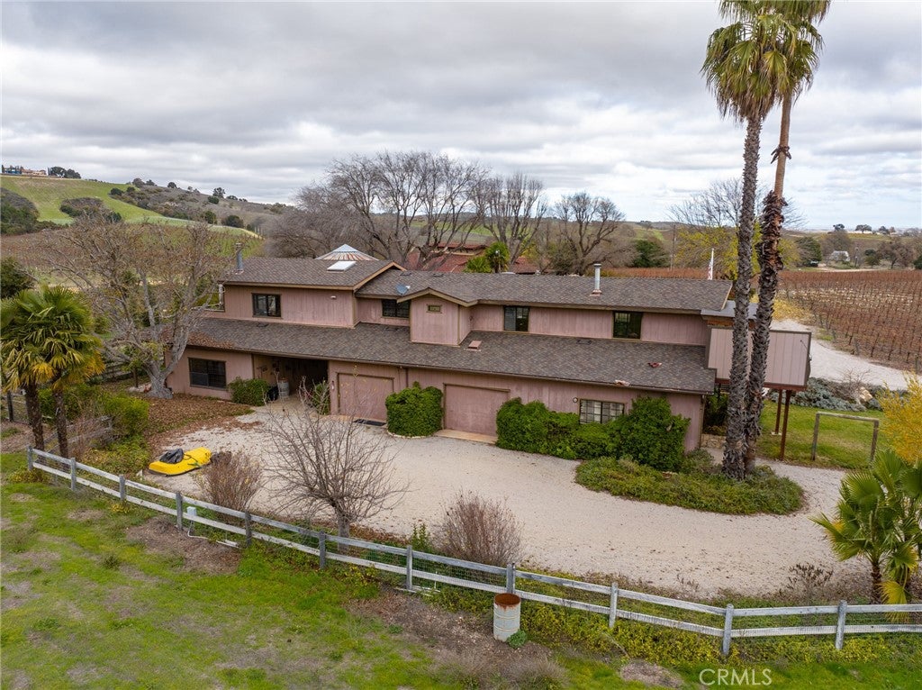 2135 Live Oak Rd, Paso Robles, CA, 93446, USA, 5 Bedrooms Bedrooms, ,6 BathroomsBathrooms,Residential,Active,2135 Live Oak Rd,NS23231100